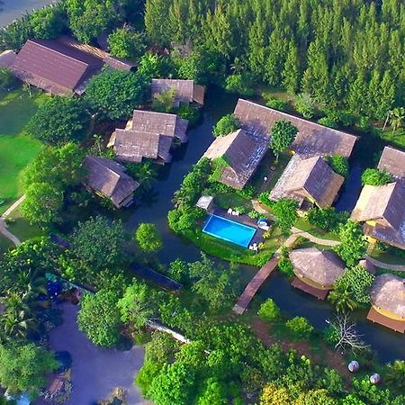 Asita Eco Resort Amphawa Exteriör bild
