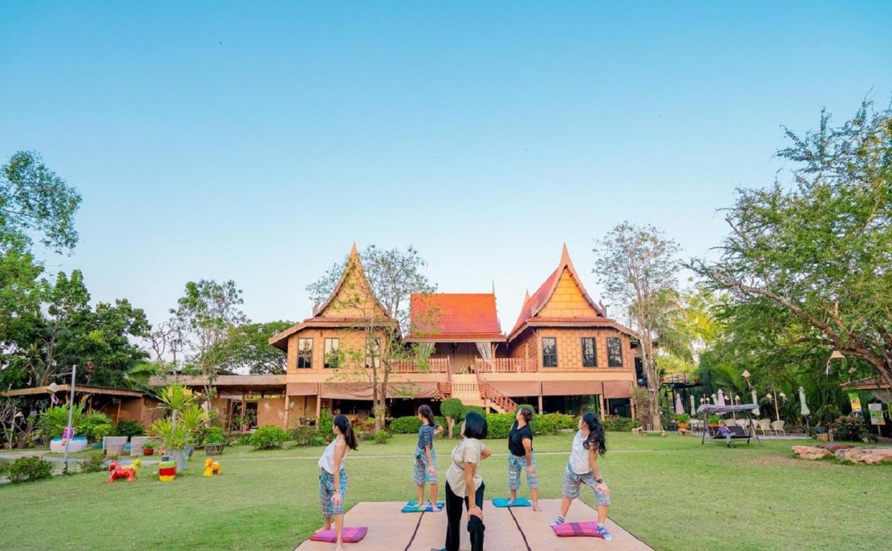 Asita Eco Resort Amphawa Exteriör bild