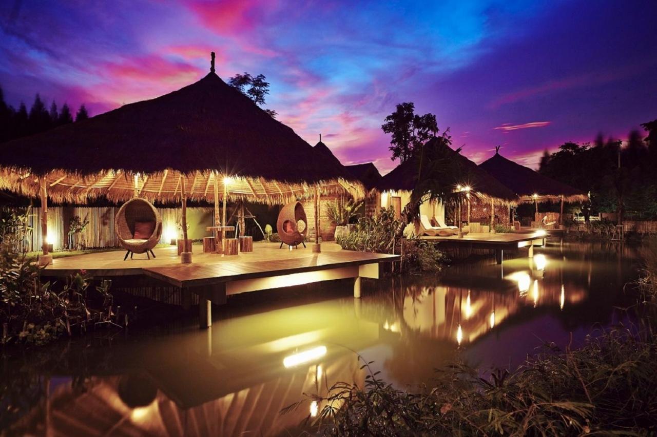 Asita Eco Resort Amphawa Exteriör bild