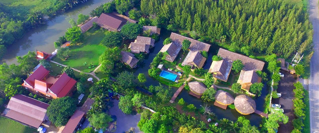 Asita Eco Resort Amphawa Exteriör bild